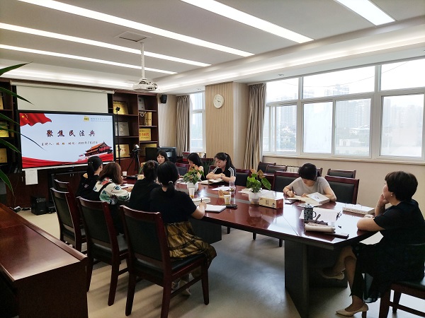 聯(lián)學(xué)聯(lián)建進(jìn)行時(shí)，來跟民革小張律師一起聚焦《民法典》